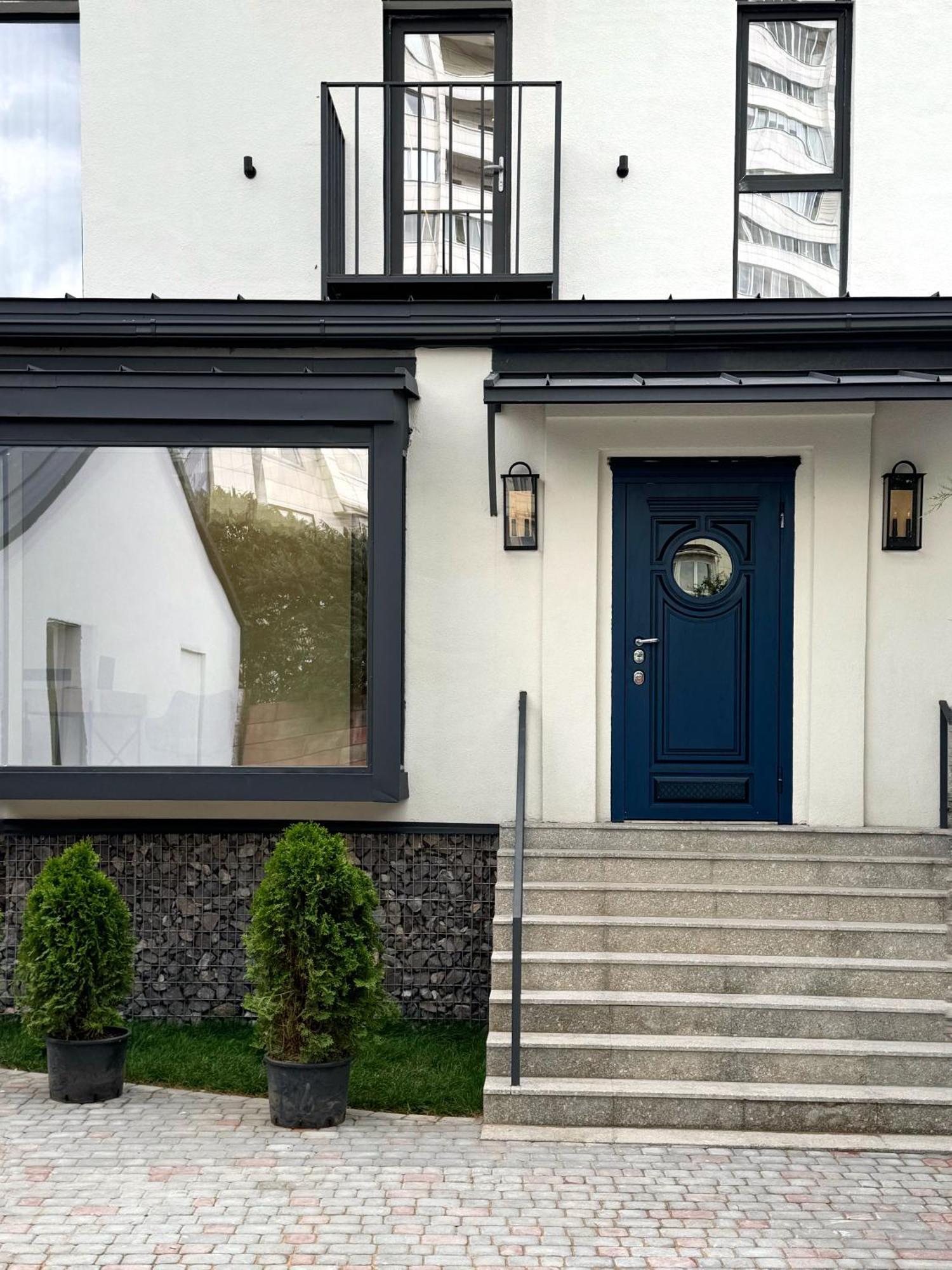 Mosh Mosh Boutique Hotel Ałma Ata Zewnętrze zdjęcie