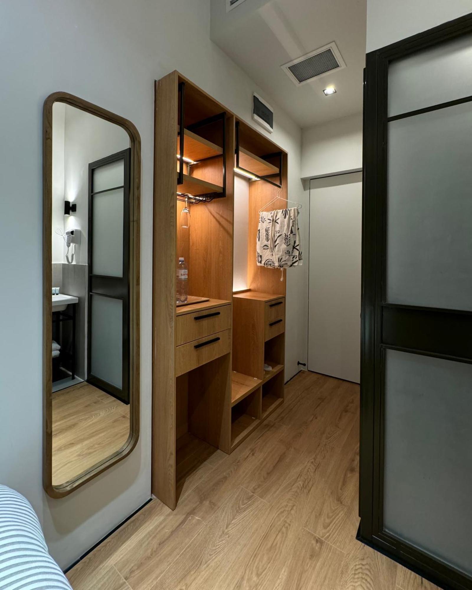 Mosh Mosh Boutique Hotel Ałma Ata Zewnętrze zdjęcie