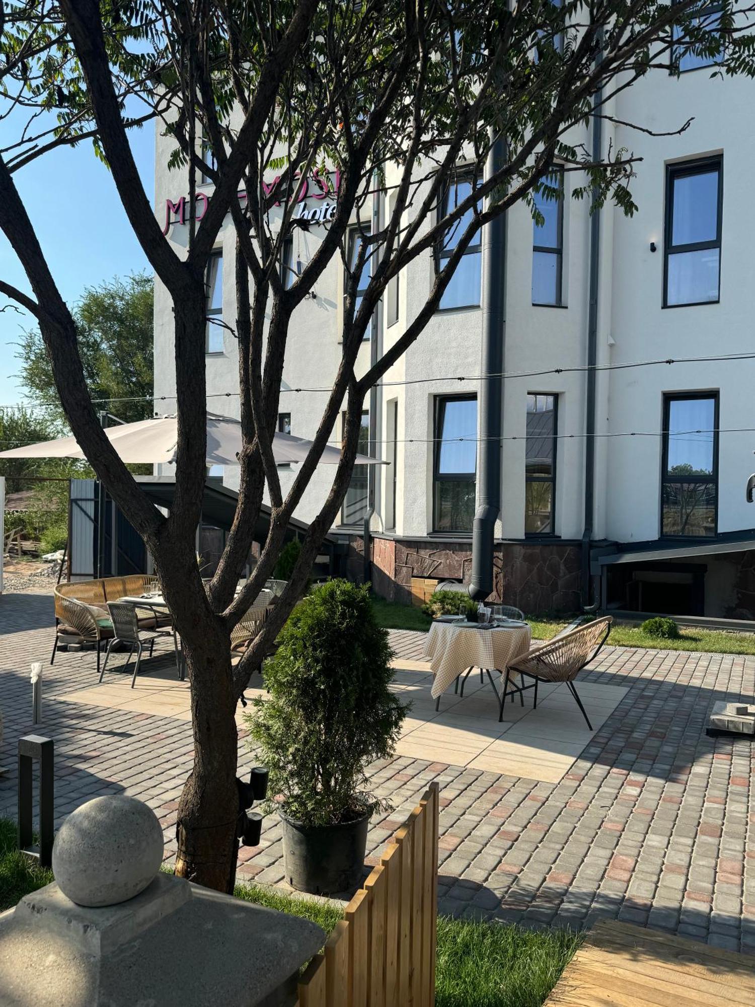 Mosh Mosh Boutique Hotel Ałma Ata Zewnętrze zdjęcie
