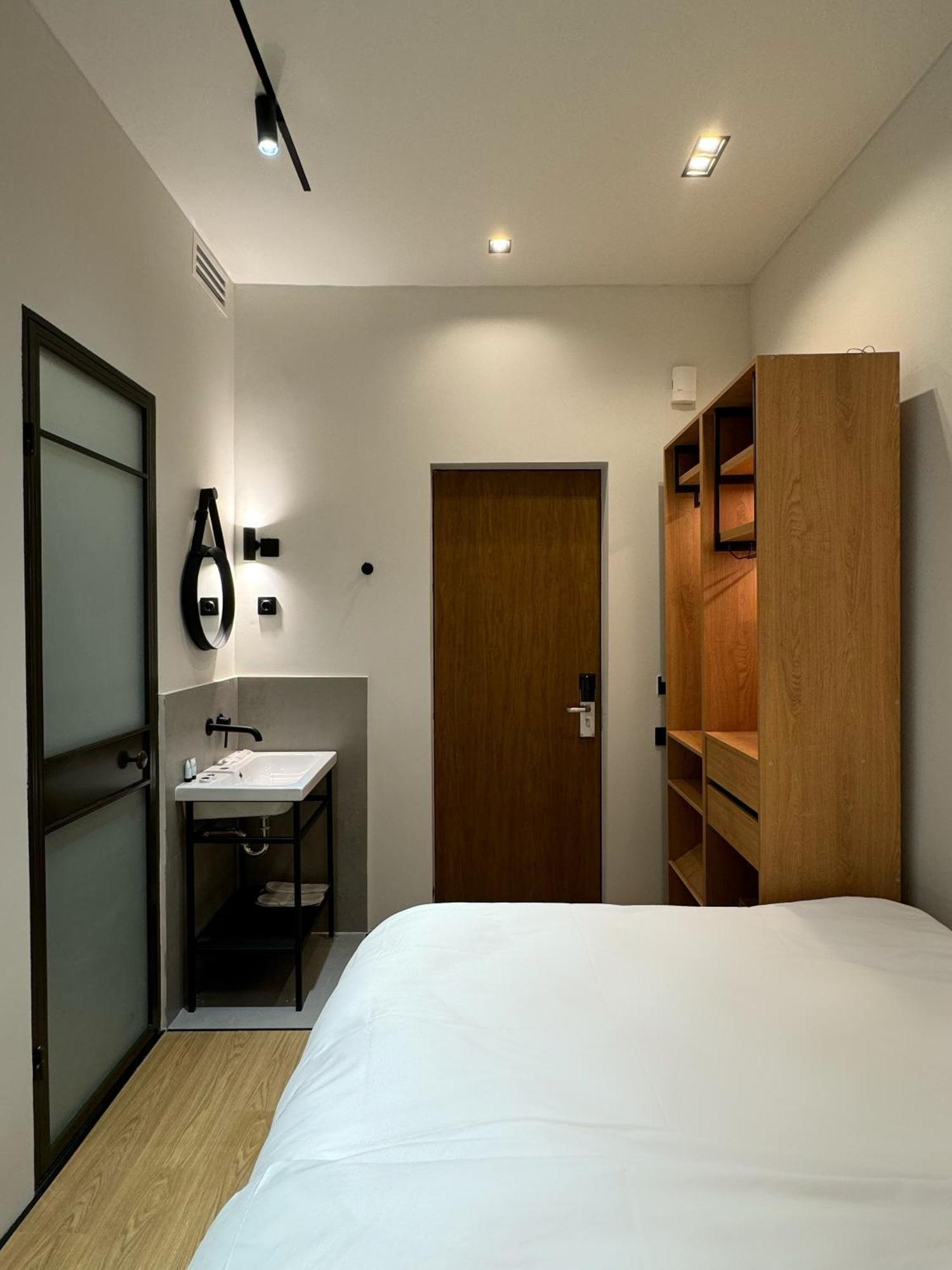 Mosh Mosh Boutique Hotel Ałma Ata Zewnętrze zdjęcie